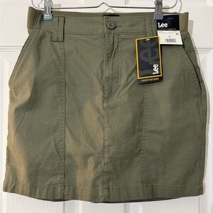 Lee Women's Green Skort, NWT